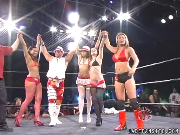 Mia-HardwayvsSocial-Fear_Still1534.jpg