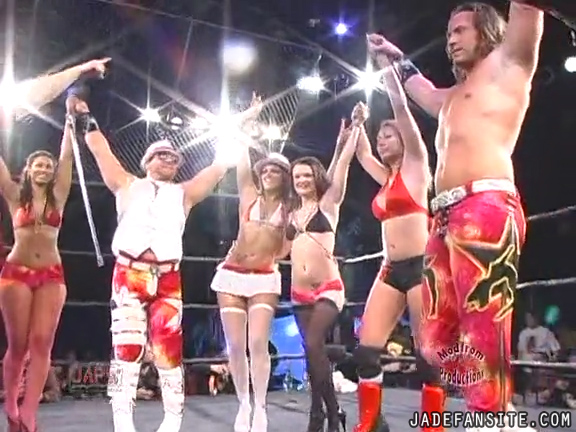 Mia-HardwayvsSocial-Fear_Still1537.jpg