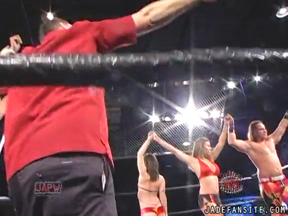 Mia-HardwayvsSocial-Fear_Still1545.jpg