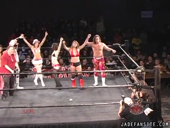Mia-HardwayvsSocial-Fear_Still1554.jpg