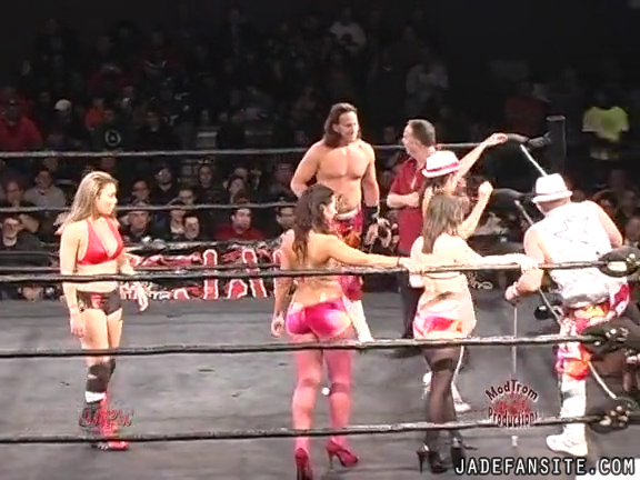 Mia-HardwayvsSocial-Fear_Still1606.jpg