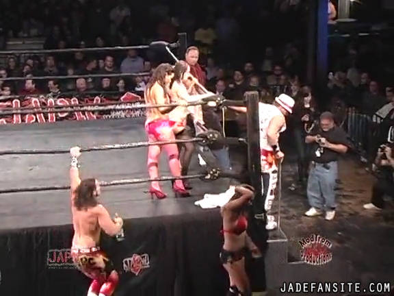 Mia-HardwayvsSocial-Fear_Still1619.jpg