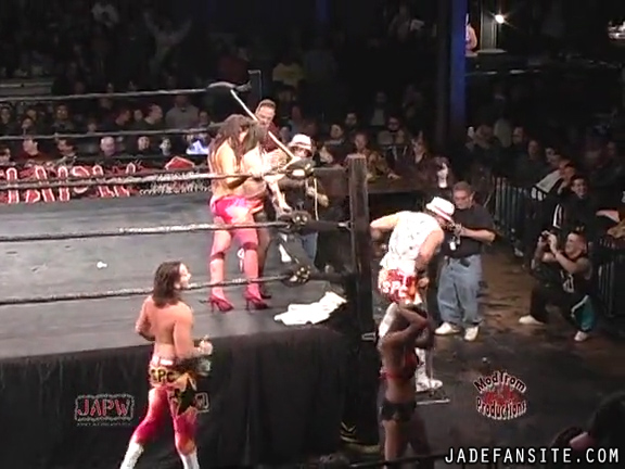 Mia-HardwayvsSocial-Fear_Still1621.jpg