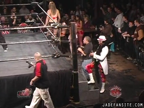 Mia-HardwayvsSocial-Fear_Still165.jpg
