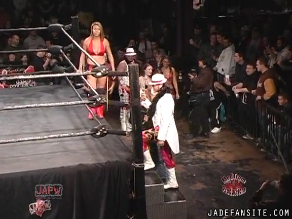 Mia-HardwayvsSocial-Fear_Still171.jpg