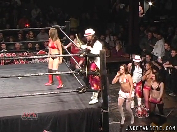 Mia-HardwayvsSocial-Fear_Still178.jpg