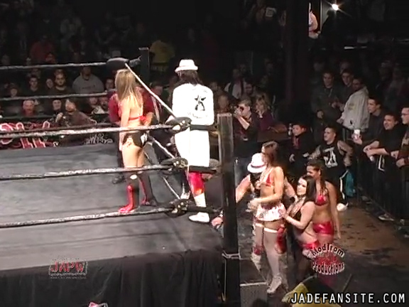 Mia-HardwayvsSocial-Fear_Still182.jpg