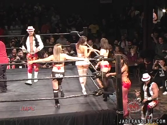 Mia-HardwayvsSocial-Fear_Still197.jpg