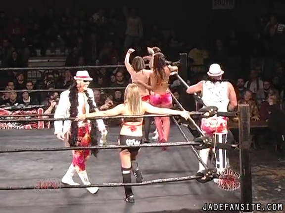 Mia-HardwayvsSocial-Fear_Still220.jpg