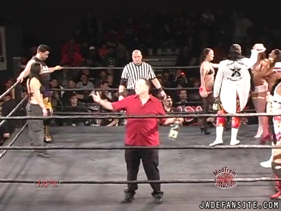 Mia-HardwayvsSocial-Fear_Still234.jpg