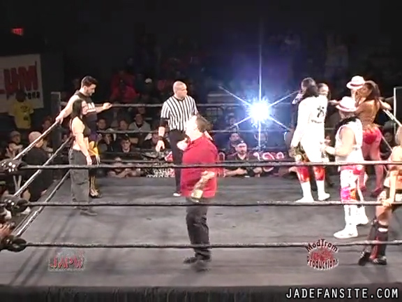 Mia-HardwayvsSocial-Fear_Still235.jpg