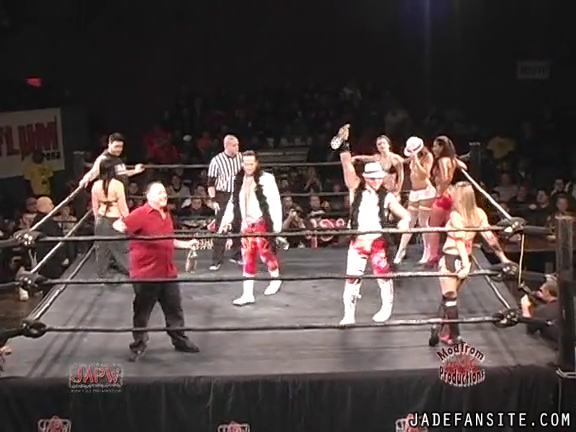 Mia-HardwayvsSocial-Fear_Still240.jpg