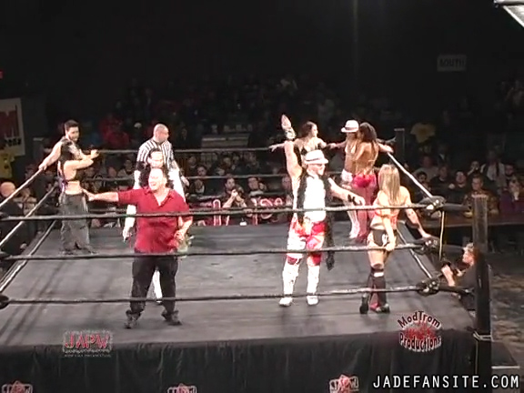 Mia-HardwayvsSocial-Fear_Still243.jpg