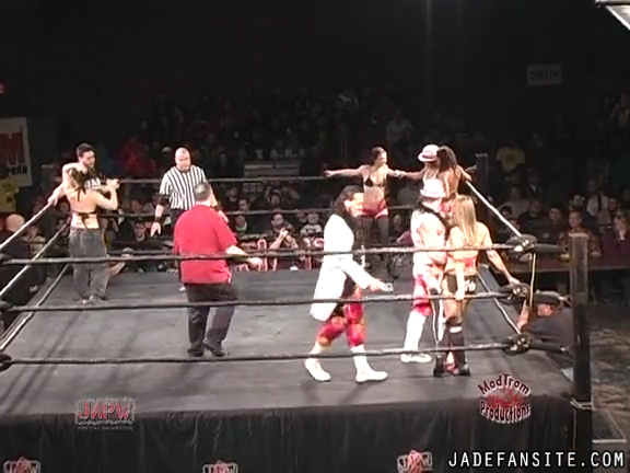 Mia-HardwayvsSocial-Fear_Still248.jpg