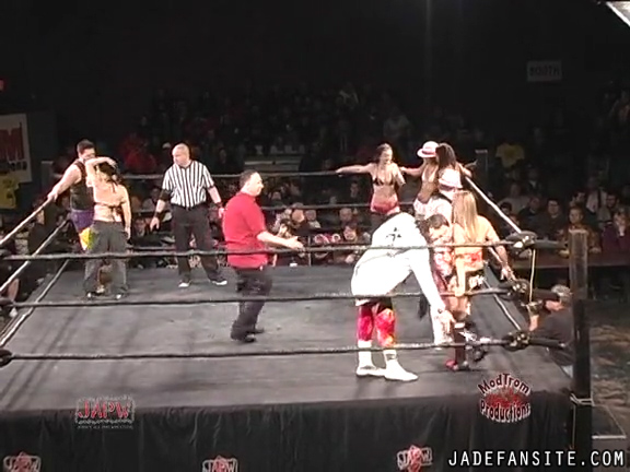 Mia-HardwayvsSocial-Fear_Still250.jpg