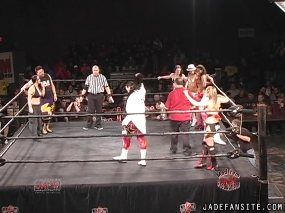 Mia-HardwayvsSocial-Fear_Still257.jpg