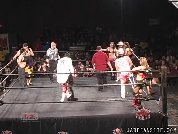 Mia-HardwayvsSocial-Fear_Still261.jpg