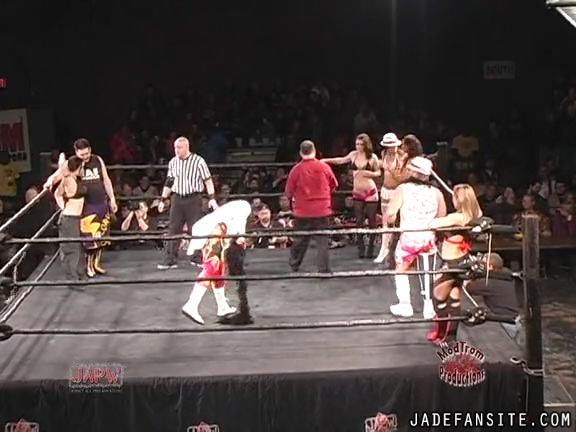 Mia-HardwayvsSocial-Fear_Still263.jpg