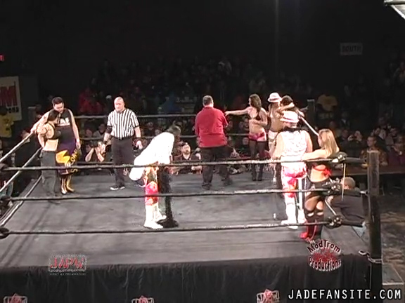 Mia-HardwayvsSocial-Fear_Still264.jpg