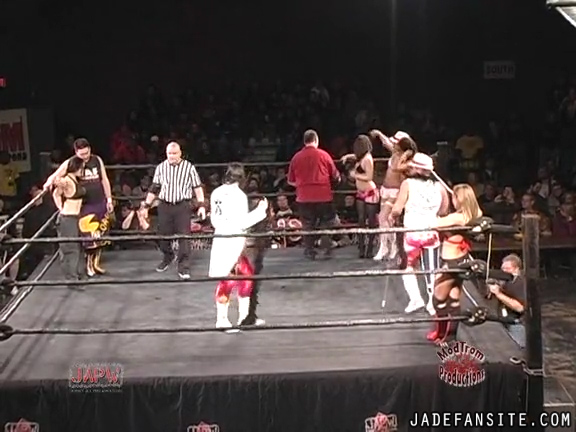 Mia-HardwayvsSocial-Fear_Still266.jpg