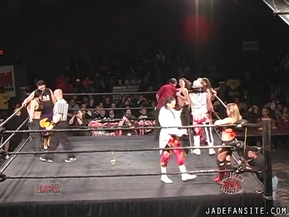 Mia-HardwayvsSocial-Fear_Still270.jpg