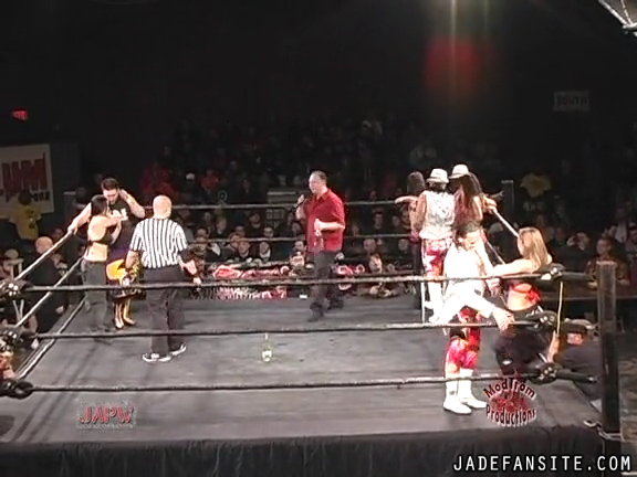 Mia-HardwayvsSocial-Fear_Still274.jpg