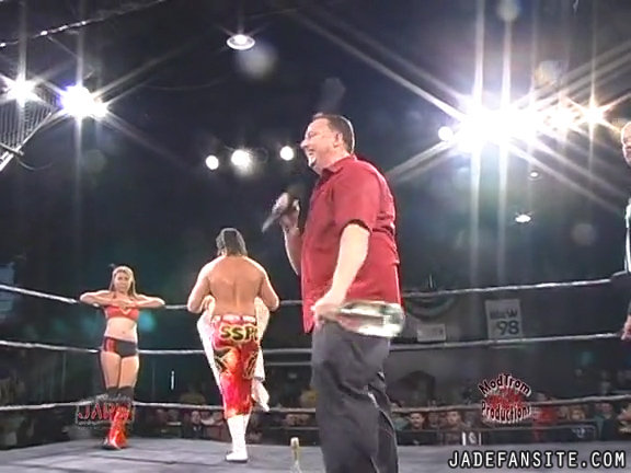 Mia-HardwayvsSocial-Fear_Still289.jpg
