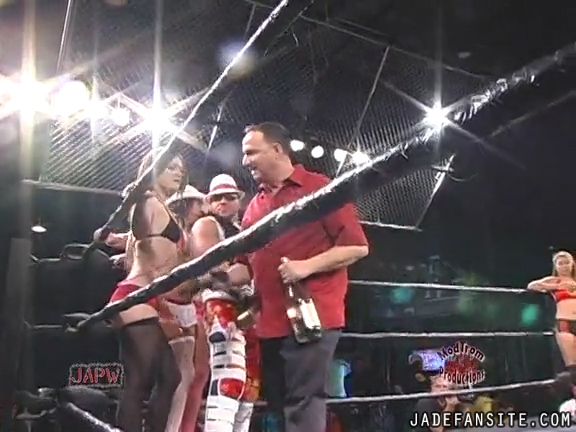 Mia-HardwayvsSocial-Fear_Still309.jpg