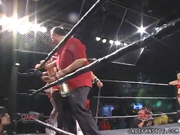 Mia-HardwayvsSocial-Fear_Still313.jpg