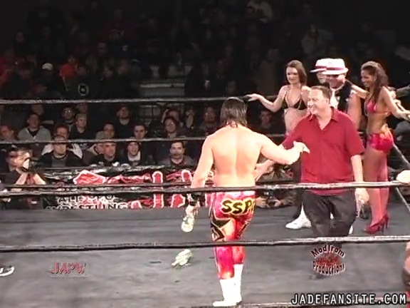 Mia-HardwayvsSocial-Fear_Still323.jpg