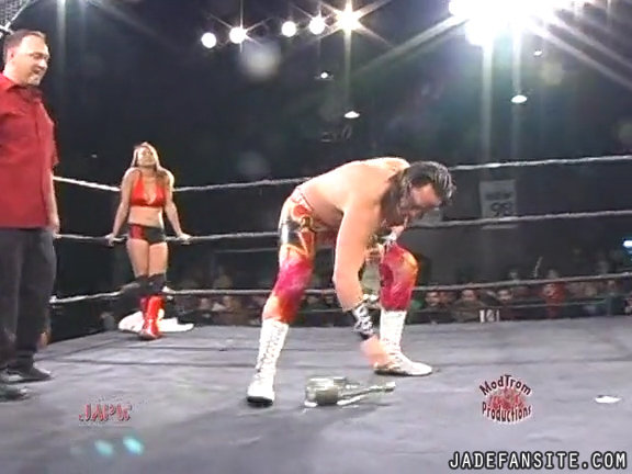 Mia-HardwayvsSocial-Fear_Still335.jpg
