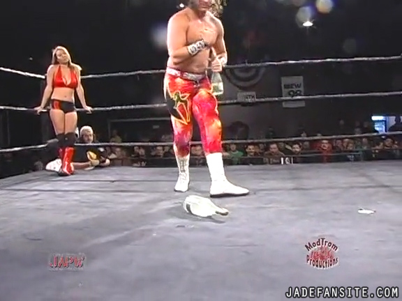 Mia-HardwayvsSocial-Fear_Still340.jpg