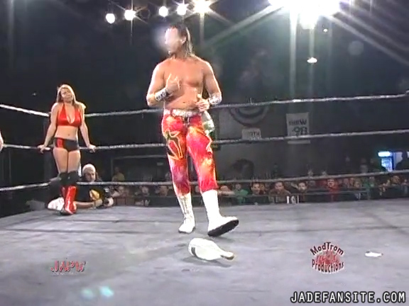 Mia-HardwayvsSocial-Fear_Still341.jpg