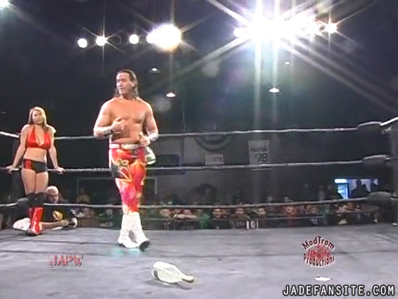 Mia-HardwayvsSocial-Fear_Still343.jpg