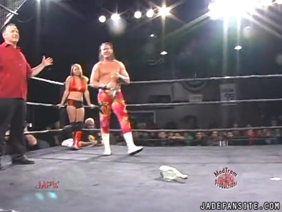 Mia-HardwayvsSocial-Fear_Still345.jpg