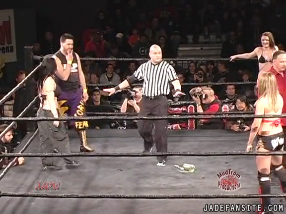 Mia-HardwayvsSocial-Fear_Still349.jpg