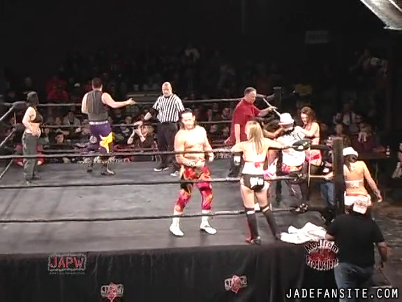 Mia-HardwayvsSocial-Fear_Still372.jpg