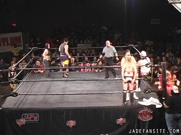Mia-HardwayvsSocial-Fear_Still374.jpg