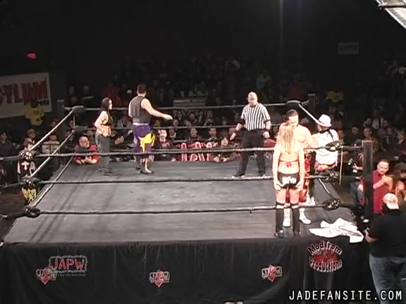 Mia-HardwayvsSocial-Fear_Still375.jpg