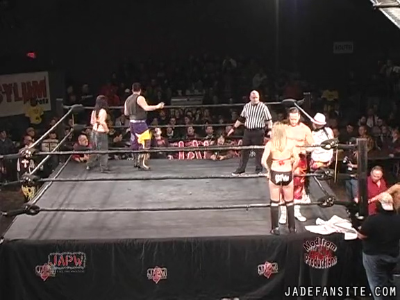 Mia-HardwayvsSocial-Fear_Still376.jpg