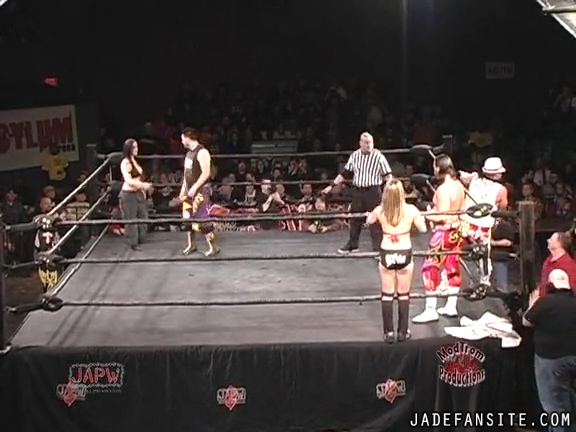Mia-HardwayvsSocial-Fear_Still384.jpg