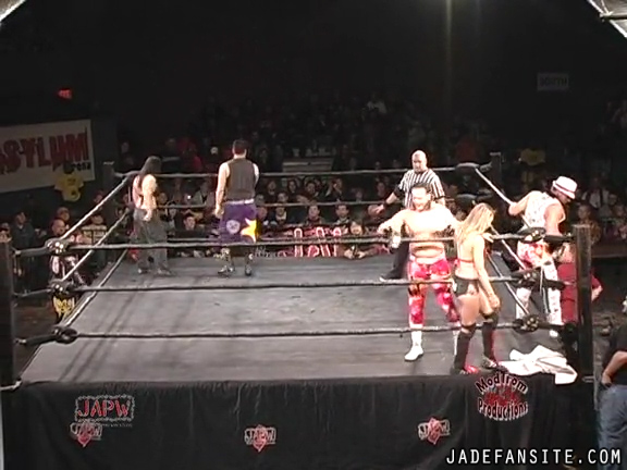 Mia-HardwayvsSocial-Fear_Still389.jpg