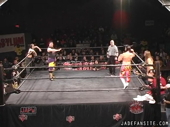 Mia-HardwayvsSocial-Fear_Still409.jpg