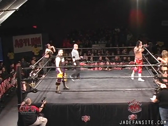 Mia-HardwayvsSocial-Fear_Still420.jpg