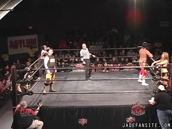 Mia-HardwayvsSocial-Fear_Still422.jpg