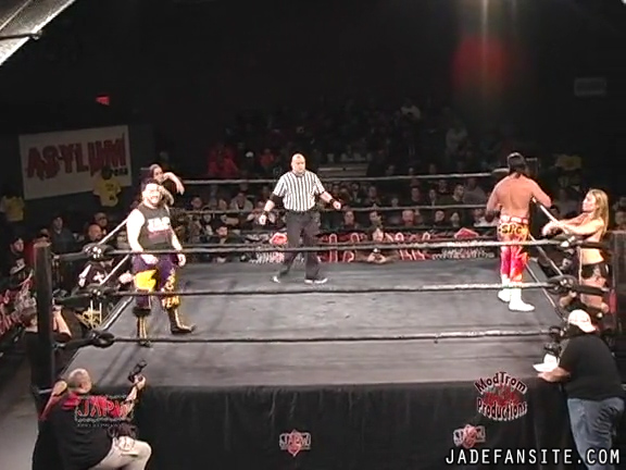 Mia-HardwayvsSocial-Fear_Still423.jpg