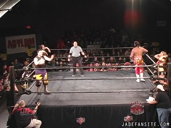 Mia-HardwayvsSocial-Fear_Still424.jpg