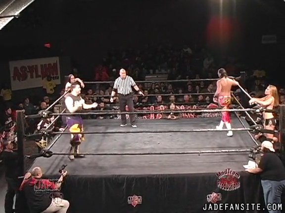 Mia-HardwayvsSocial-Fear_Still425.jpg