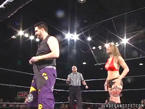 Mia-HardwayvsSocial-Fear_Still451.jpg
