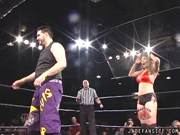 Mia-HardwayvsSocial-Fear_Still452.jpg